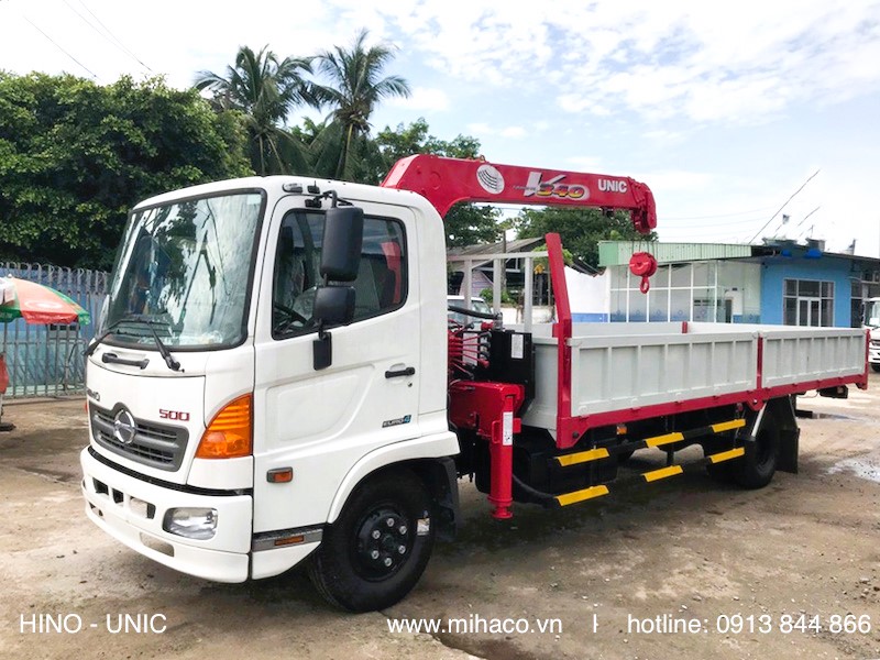 Xe tải hino FC gắn cẩu Unic 3 tấn