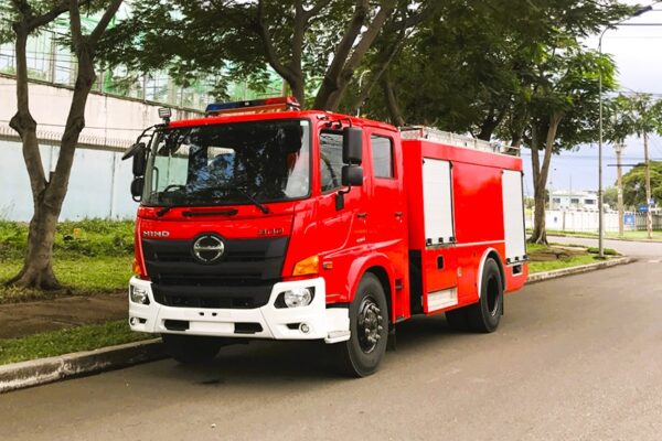 Xe cứu hỏa chữa cháy 6 khối Hino FG