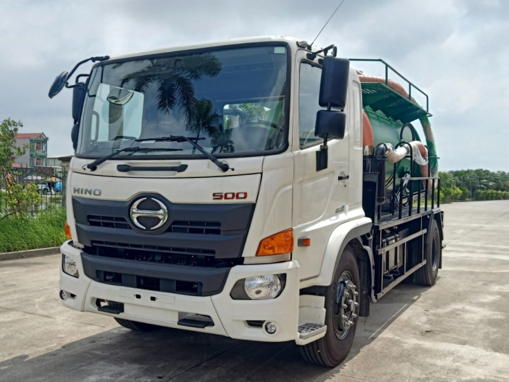 Xe thông cống hút bùn - hút chất thải - hút hầm cầu 8 khối Hino FG Xe thông cống hút bùn - hút chất thải -hút hầm cầu 8 khối Hino FG