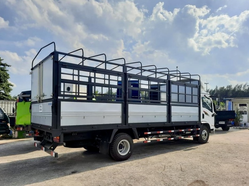 Xe tải Chiến Thắng 8 tấn thùng mui bạt dài 6.2m