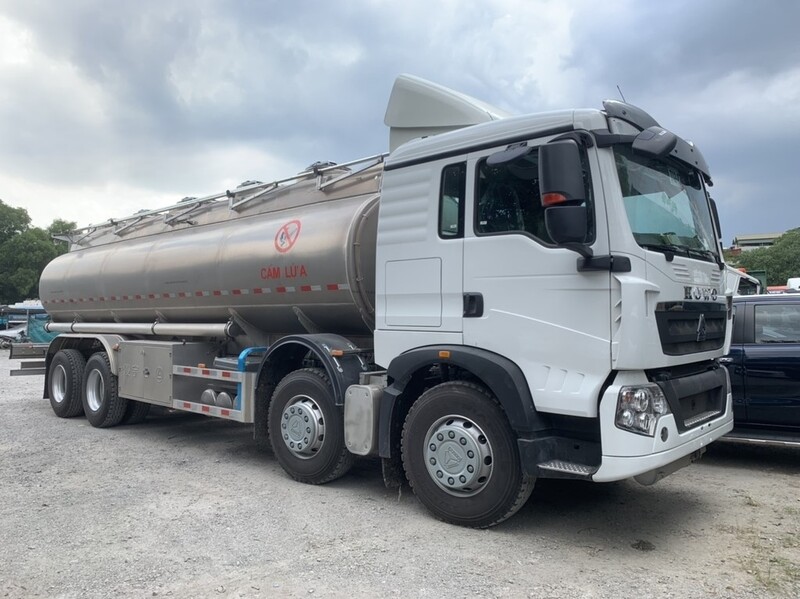 Xe bồn chở xăng dầu 23 khối Howo Sinotruk xitec 23m3 Xe bồn chở xăng dầu 23 khối Howo