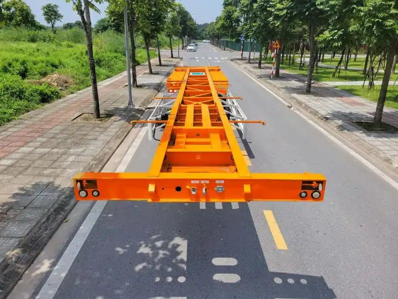 Mooc xương cổ cò 15.5m Yunli 33 tấn lốp không săm