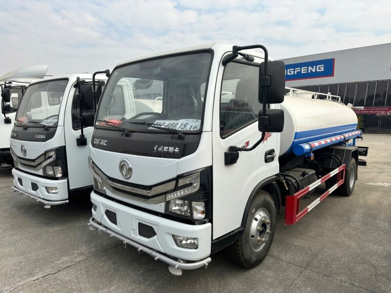 Xe nước 5 khối Dongfeng bồn xi téc phun nước rửa đường tưới cây 5m3 Xe nước 5 khối Dongfeng bồn xi téc phun nước rửa đường tưới cây 5m3