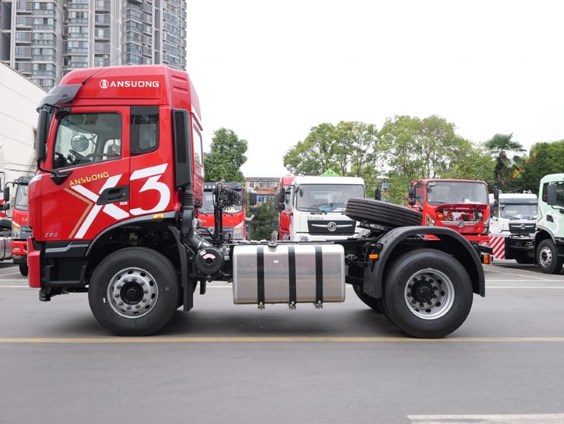 Xe đầu kéo 1 cầu Dongfeng X3