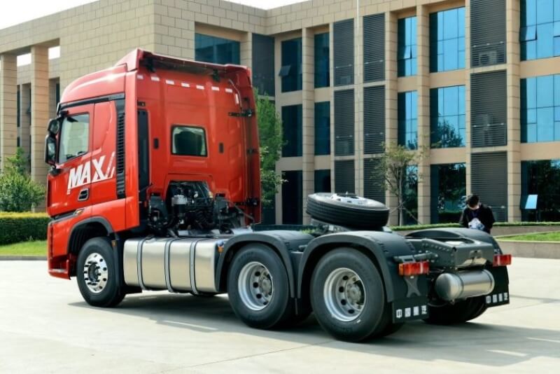 Xe đầu kéo Howo MAX 440 Hp 6x4