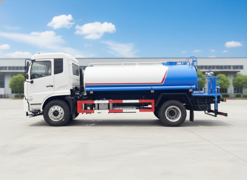 Xe nước 9 khối Dongfeng tưới cây rửa đường 9m3
