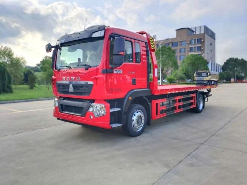Xe cứu hộ giao thông kéo chở xe 6 - 8 tấn Howo 2 chân Xe cứu hộ giao thông kéo chở xe 6 - 8 tấn Howo 2 chân